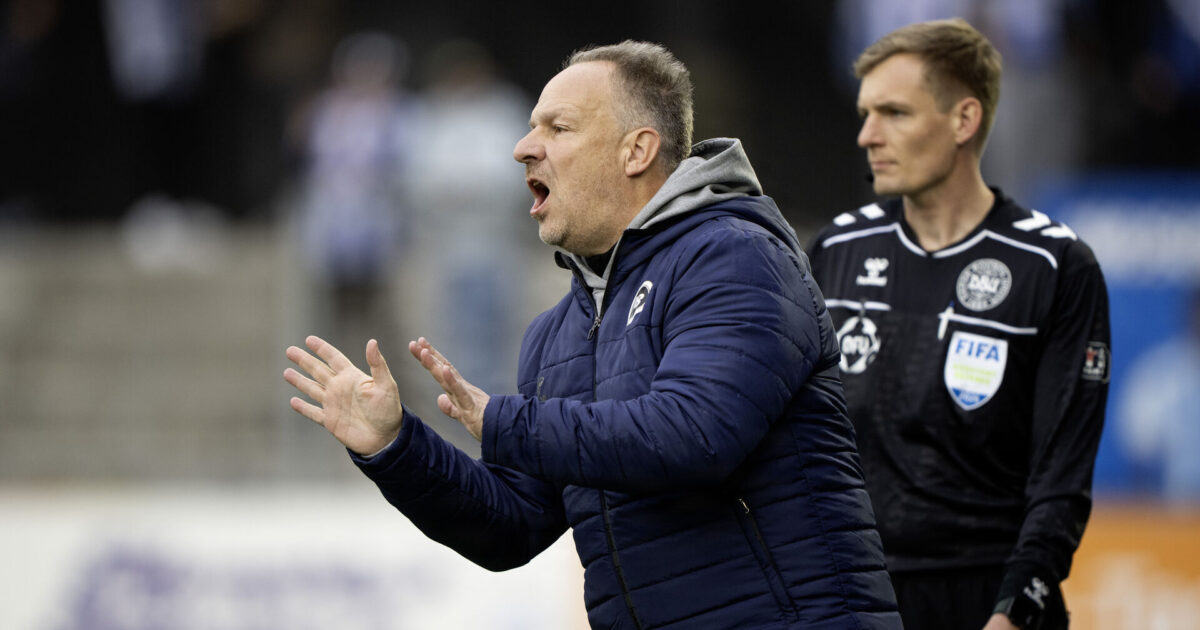 LIVE: SL-kamptrupperne drysser ind Foto: Bo Amstrup/Ritzau Scanpix