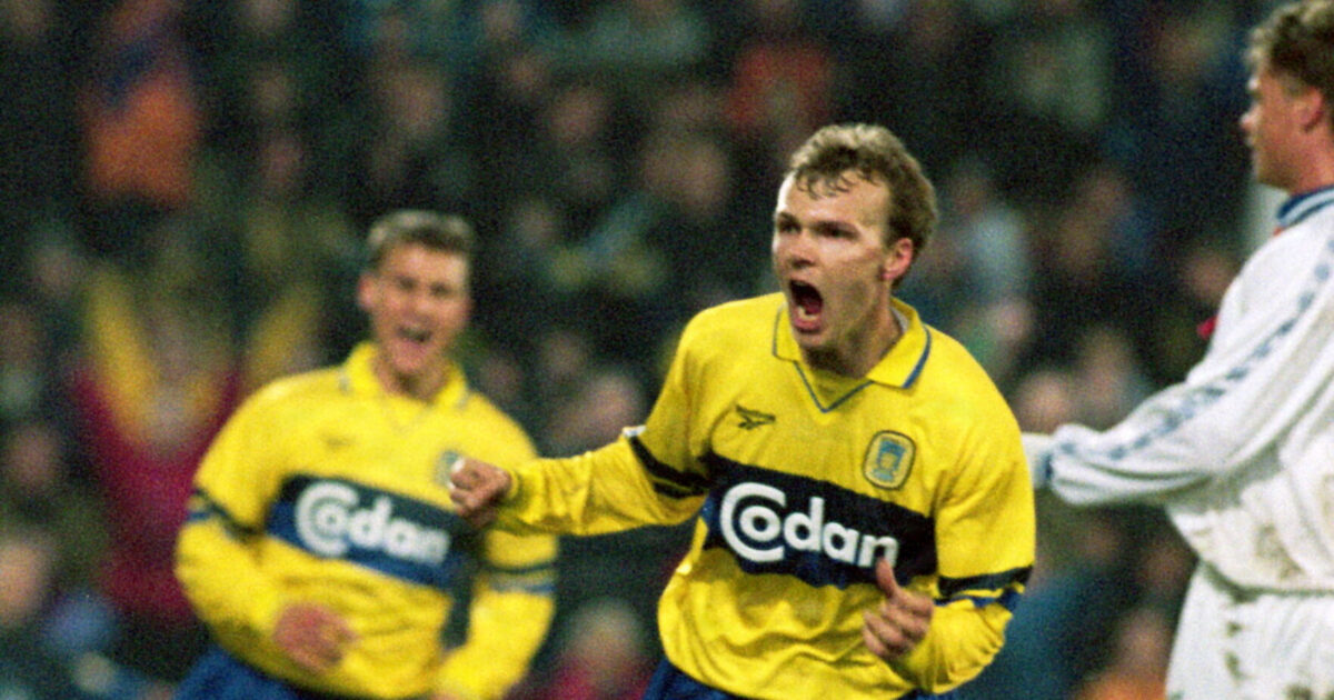 LIVE: Brøndby hylder Ole Bjur og efterkommer familiens ønske Foto: Bent K Rasmussen/Ritzau Scanpix