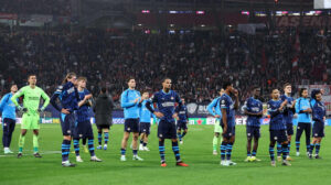 PSV Eindhoven takker deres medrejsende fans