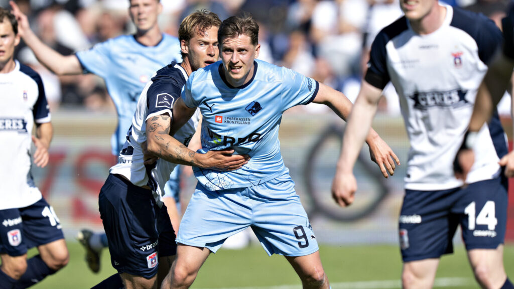 Simen Bolkan Nordli spiller for Randers FC mod AGF
