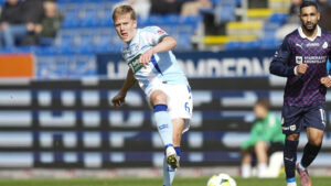 Rasmus Vinderslev i aktion for Sønderjyske mod Randers FC