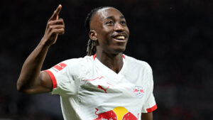 Yan Diomande fejrer scoring for Leipzig.