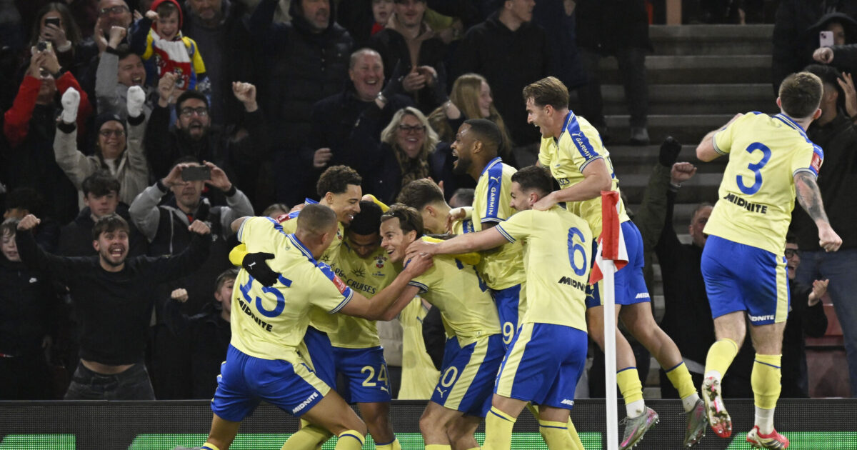 FA Cup-chok! Arsenal slået ud af Championship-hold Foto: Ritzau Scanpix/REUTERS