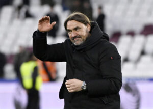 Daniel Farke laver fagter.