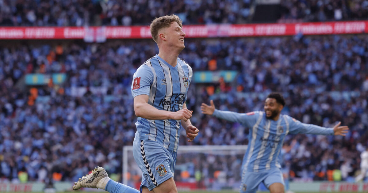 Victor Torp om oprykning: Det er surrealistisk Foto: Ritzau Scanpix/REUTERS