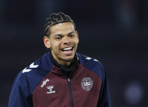 William Osula med for Danmark.