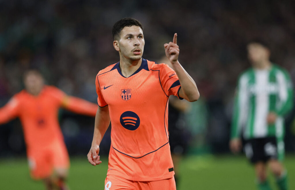 Roony Bardghji i kamp for FC Barcelona