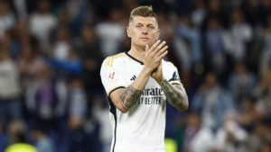 Toni Kroos i en Real Madrid-trøje.