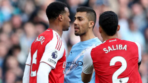 Arsenals Gabriel i clich med Manchester Citys Rodri