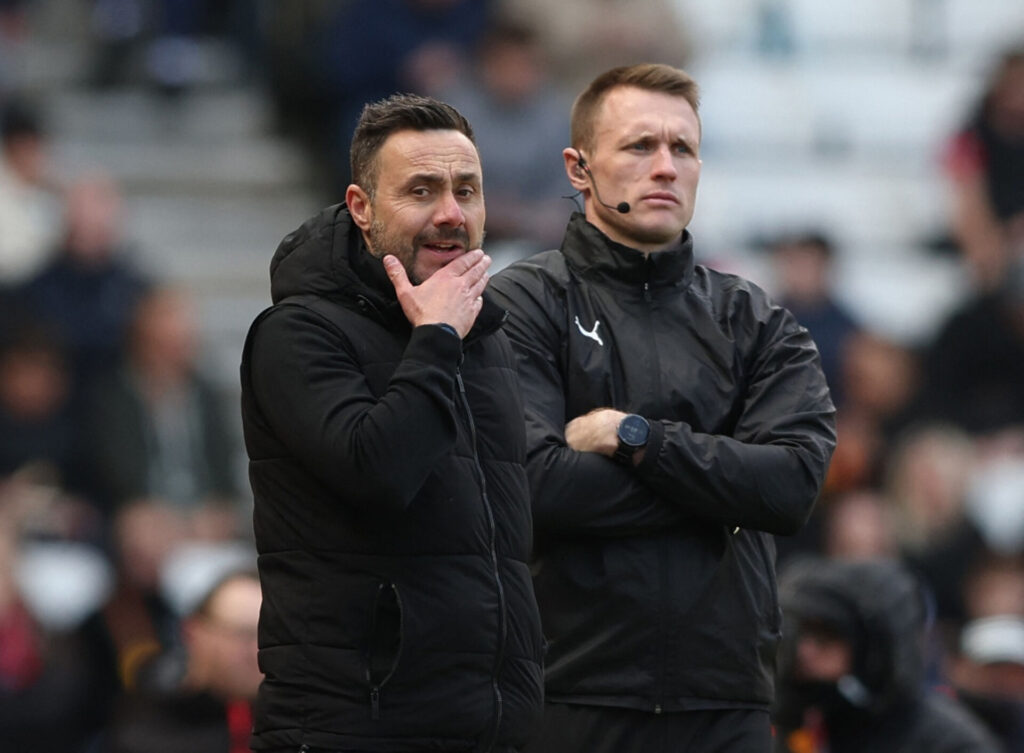Roberto de Zerbi under sin debut for Tottenham.