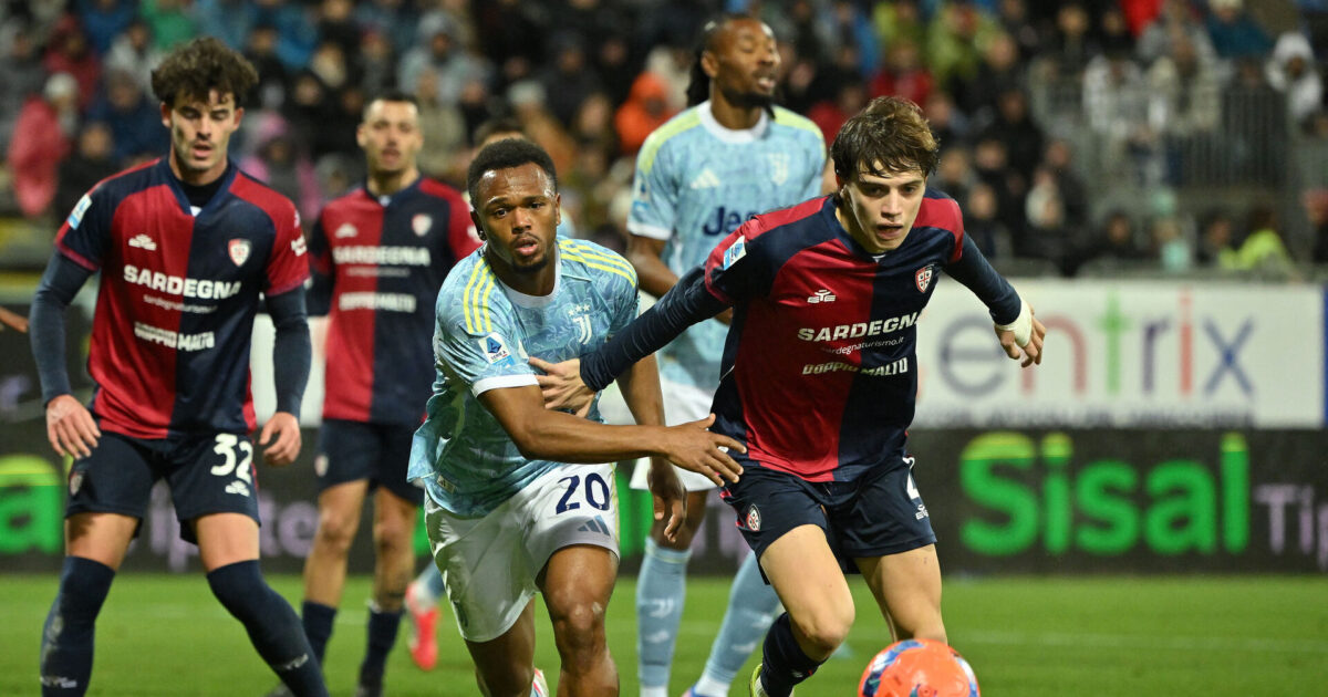 Liverpool og Newcastle kæmper om dyr Serie A-back Foto: Alberto Lingria/REUTERS