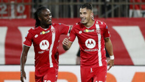 Monza-spillere i en kamp mod Inter i Serie A