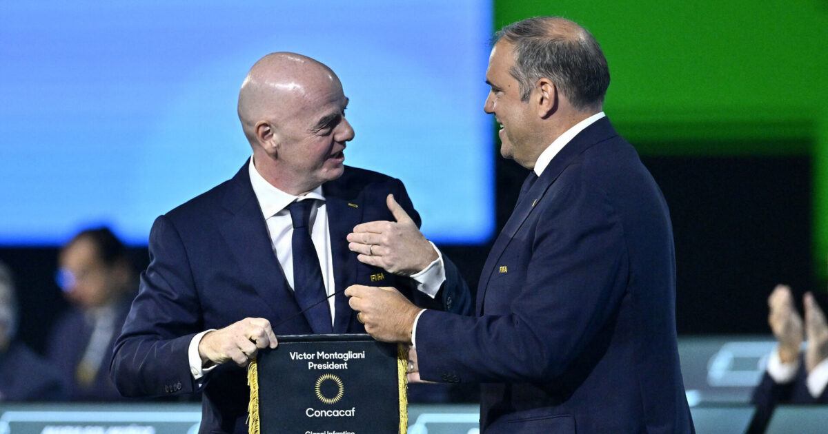 LIVE: Genopstiller som FIFA-præsident Foto: Jennifer Gauthier/REUTERS