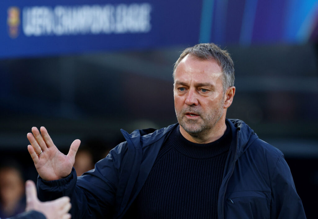 Hansi Flick giver Eddie Howe hånden