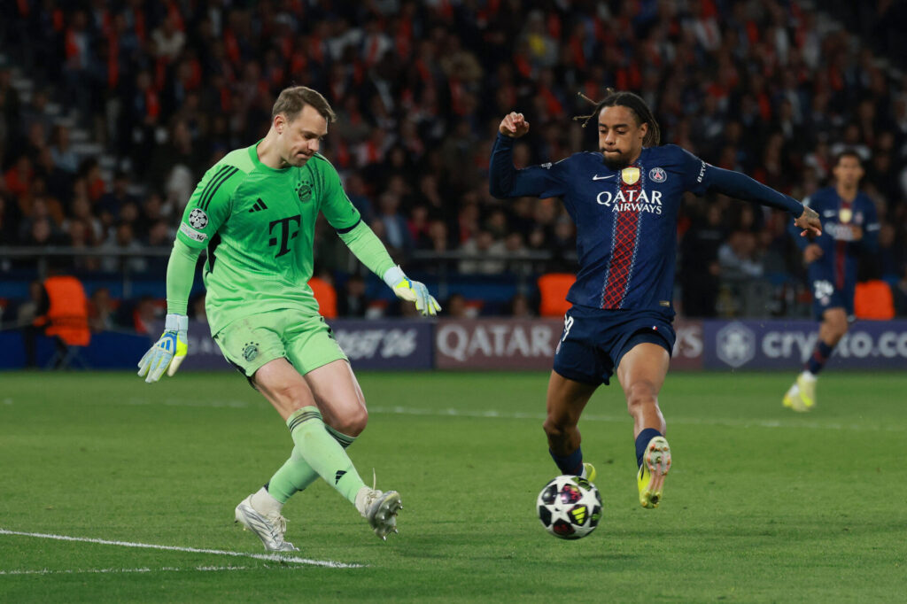 Manuel Neuer, Bradley Barcola