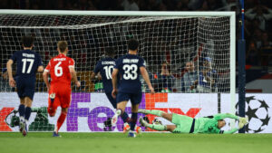 Dembele sparker straffespark mod Bayern