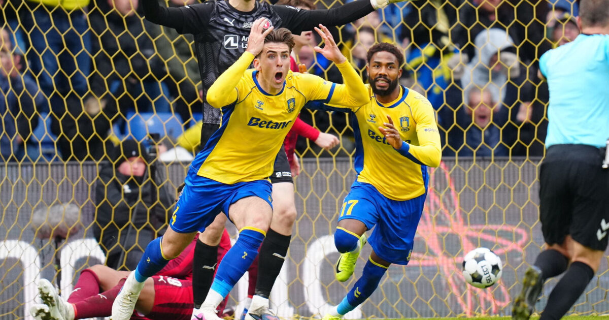 Historisk Brøndby-krise: Heldigt den først kommer nu Superligakampen mellem Brøndby IF og FC Midtjylland på Brøndby Stadion søndag den 12. april 2026.