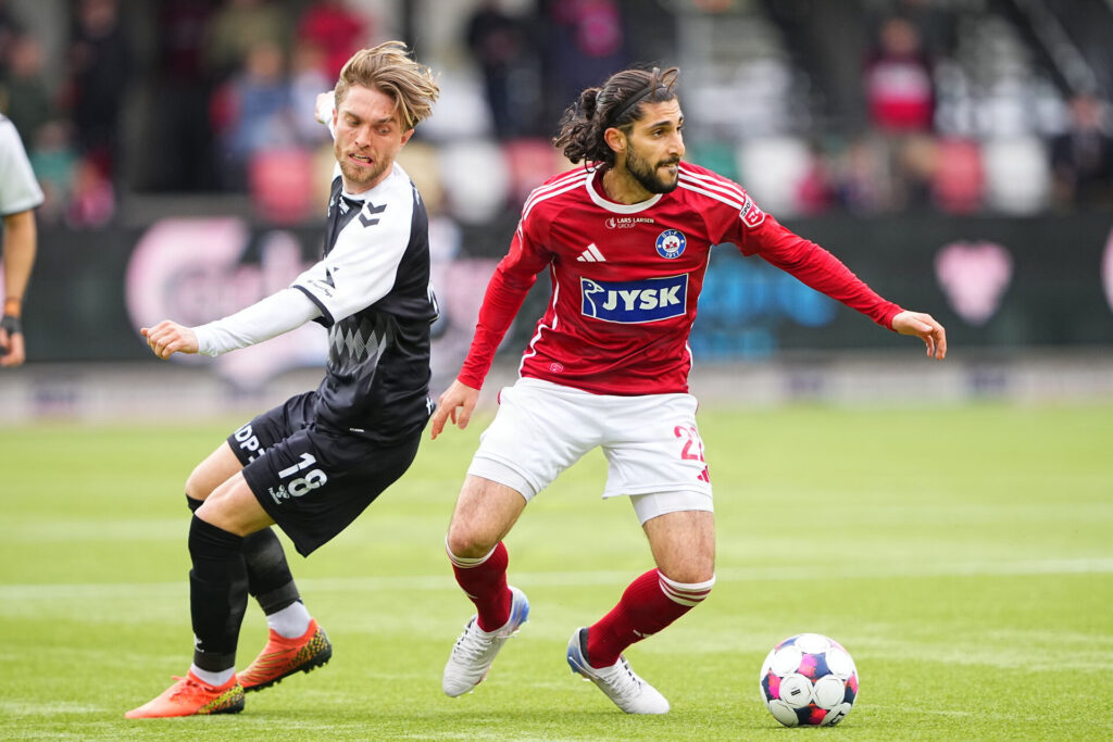 Silkeborg IF på bolden mod FC Fredericia.