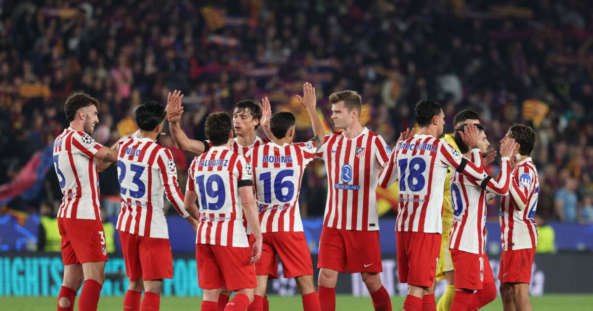 Atletico-fans klar til kæmpe brag: Se modtagelsen her Foto: Lluis Gene/AFP/Ritzau Scanpix