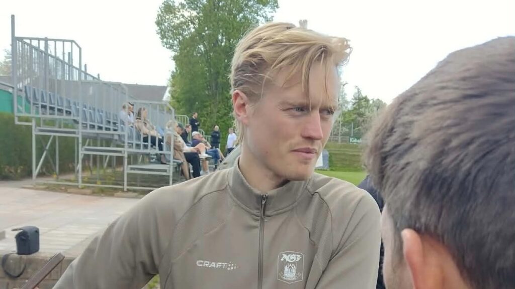 Tobias Bech efter AGF-træningen på Fredensvang.