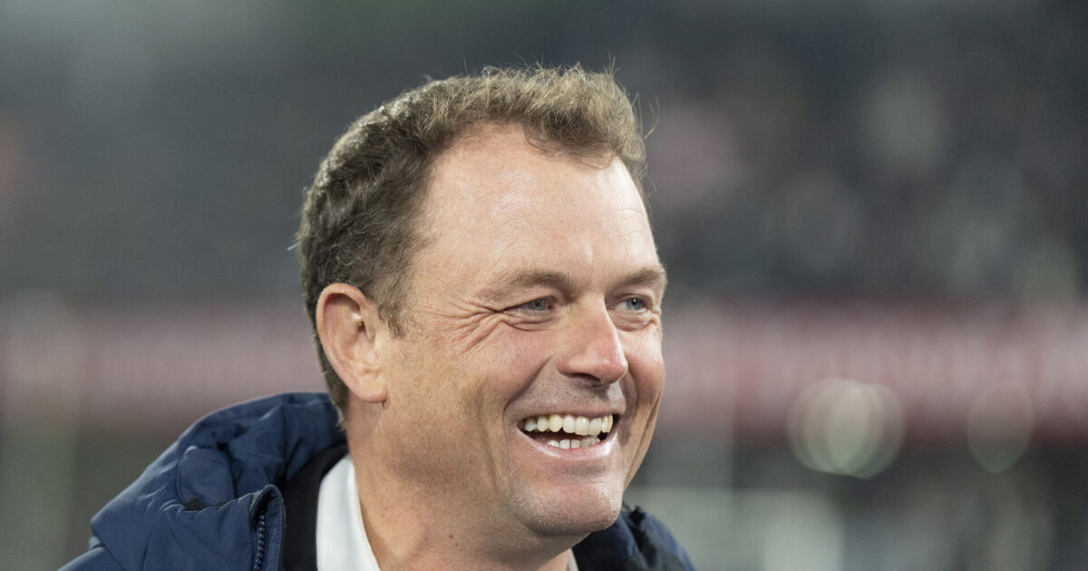 Jacob Nielsen takker Uwe Rösler Foto: Henning Bagger/Ritzau Scanpix