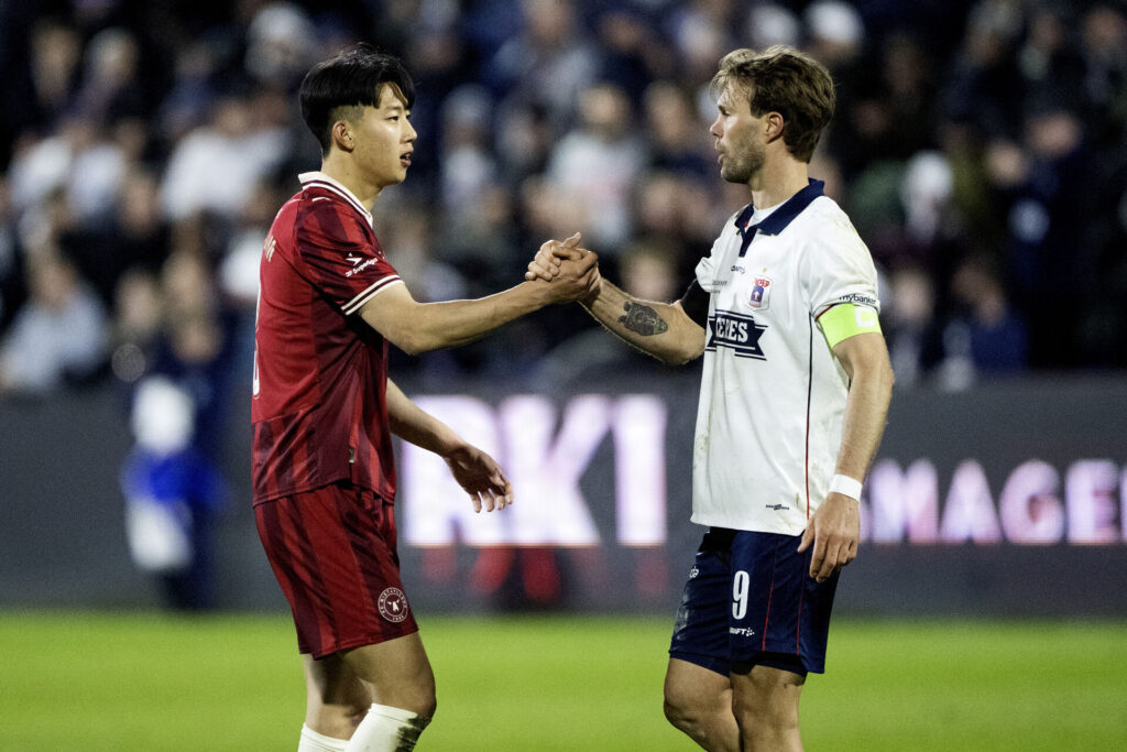 Han-Beom Lee, Patrick Mortensen.