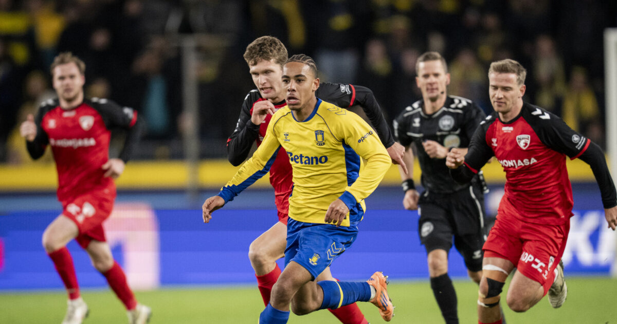 Nartey til salg? Risikerer igen tvangsnedrykning Brøndbys Noah Nartey under Superligakampen mellem Brøndby IF og FC Fredericia på Brøndby Stadion mandag den 1. december 2025.
