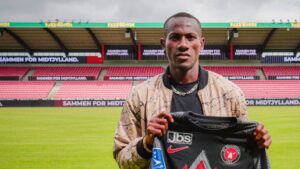 Chris Kouakou præsenteres på MCH Arena i Herning.