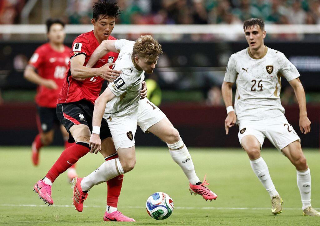 Pavel Sulc og Lee Han-beom