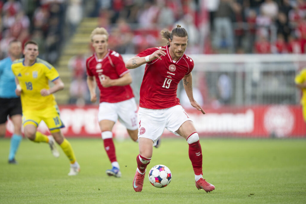 Kasper Høgh i aktion for Danmark.