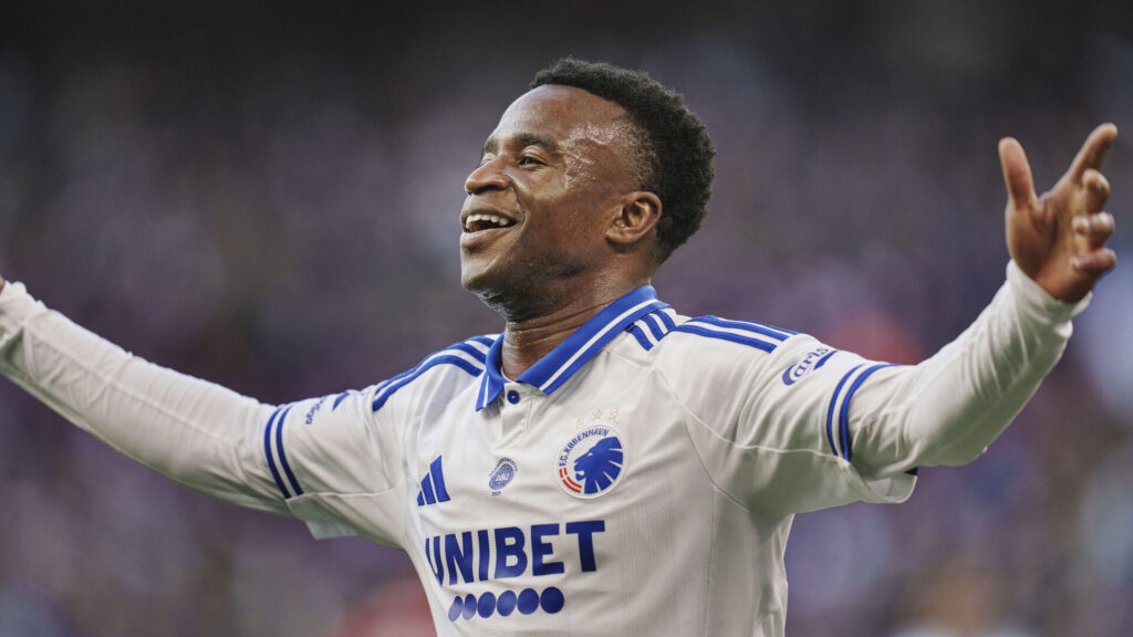 Youssoufa Moukoko jubler over en scoring