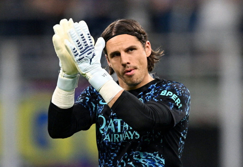 Yann Sommer klapper.