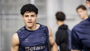 Marcus Younis i Brøndby tanktop.