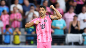 Luis Suarez fejrer en scoring imod Philadelphia Union