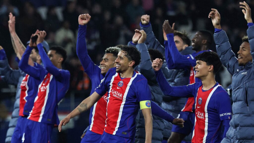 PSG-spillere fejrer sejr i Ligue 1.