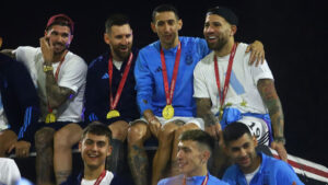 Argentinas VM-vindere med guldmedaljer.
