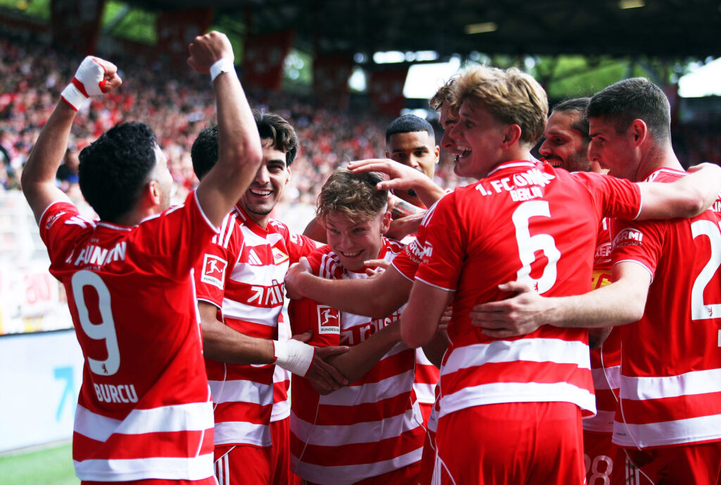 Union Berlins spillere jubler.