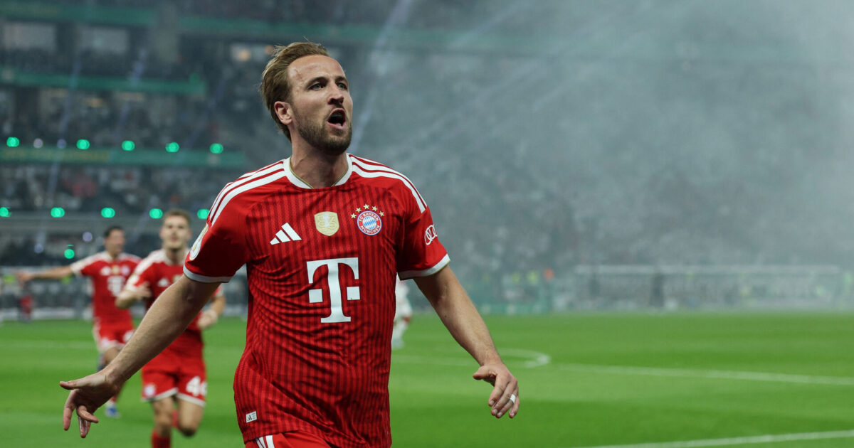 Vilde Kane bomber Bayern til endnu en titel Foto: PHOTOGRAPHS AS IMAGE SEQUENCES AND