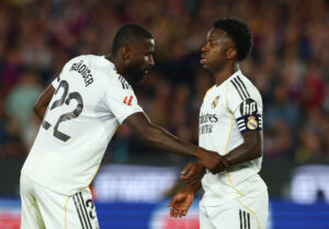 Antonio Rüdiger sammen med Vinicius Junior.