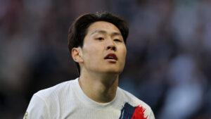 Kang-in Lee i aktion for Paris Saint-Germain