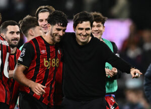 Marcos Senesi, Andoni Iraola