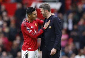Casemiro sammen med Michael Carrick.