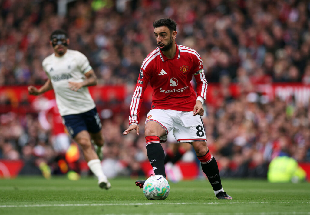 Bruno Fernandes på bolden mod Nottingham Forest.