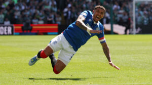 James Tavernier åbner munden.