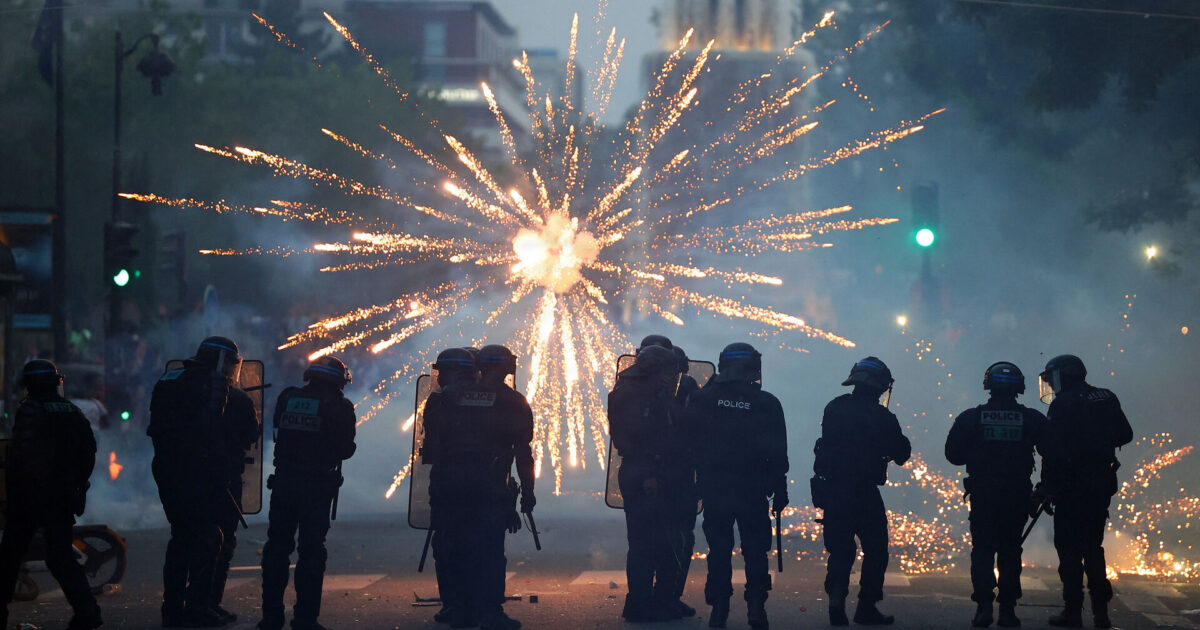 Fransk minister slår fast: Ikke fans, der står bag urolighederne Foto: Abdul Saboor TPX IMAGES OF THE DAY/REUTERS
