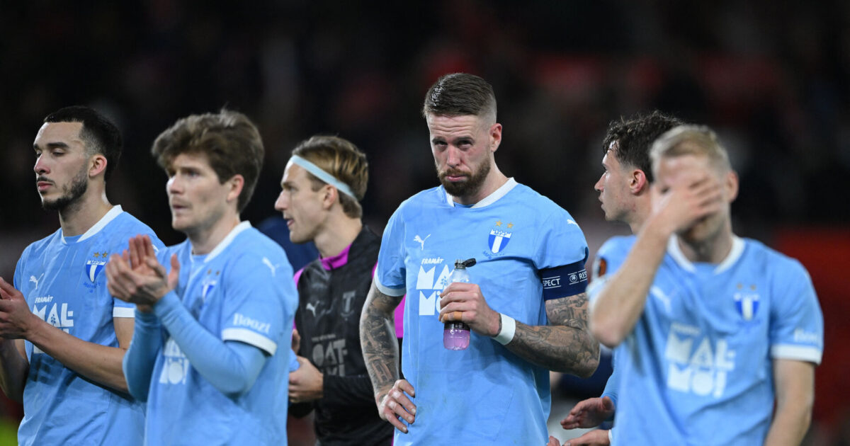 Krise i Malmø: Spillerne mødt af vrede fans Foto: Jaimi Joy/REUTERS