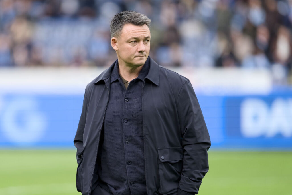 Thomas Nørgaard på vej fra banen efter en Sønderjyske-kamp.