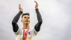 AGF's Jesper Hansen klapper