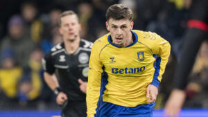 Benjamin Tahirovic i aktion for Brøndby.