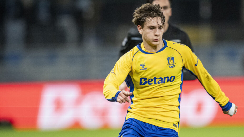 Jacob AMbæk i aktion for Brøndby IF.